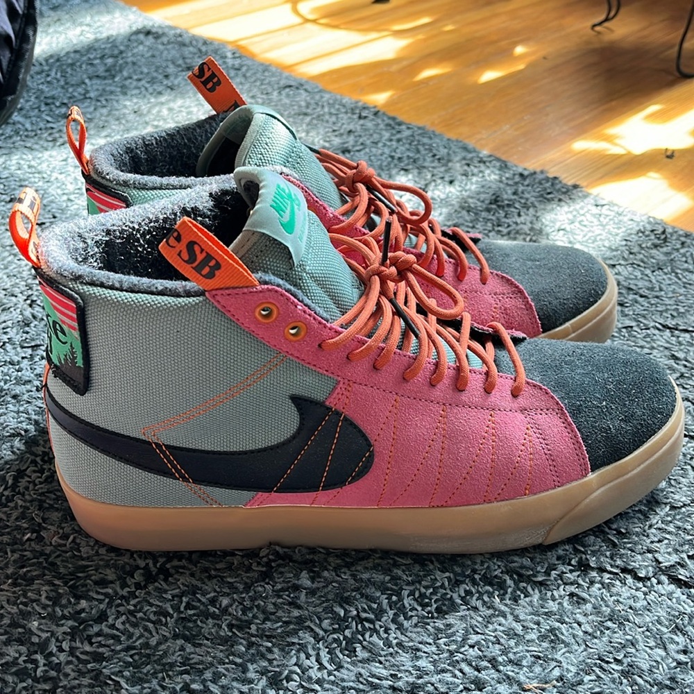 nike SB sneakers